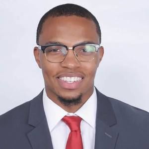 Meet your Posher, Akeel